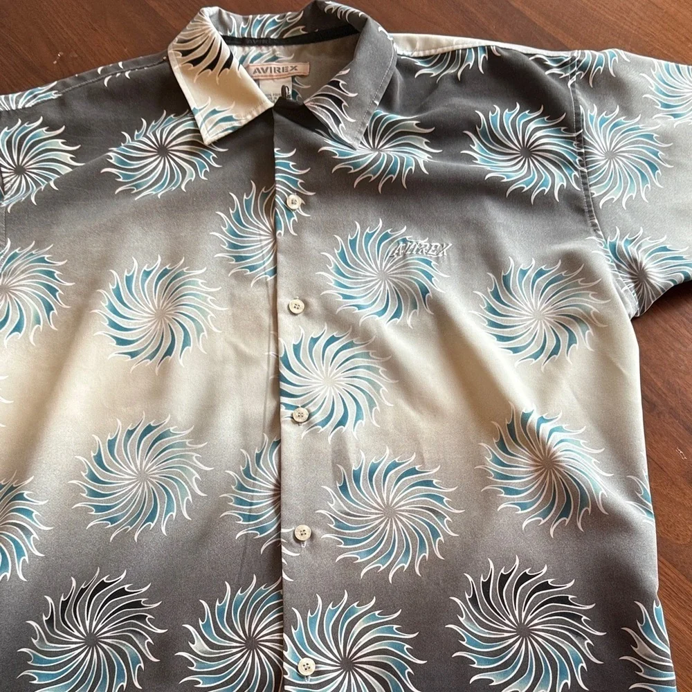 Avirex *rare* 90s Gray and Teal Swirl Design Shirt - medium for men - Picture 4 of 8